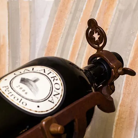 Raffl's Sweet Little