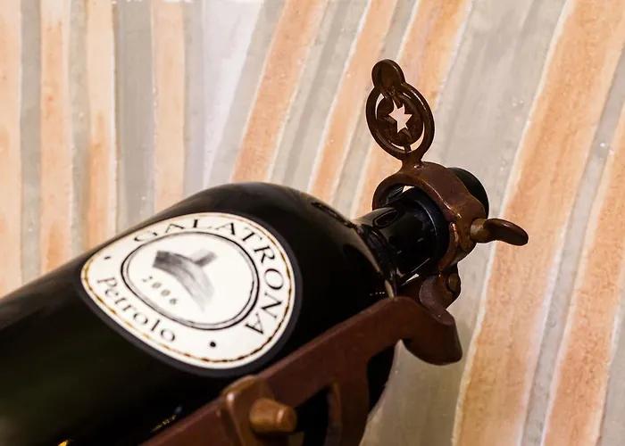 Raffl's Sweet Little